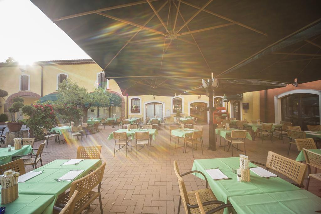 Hotel Antichi Cortili Dossobuono Εξωτερικό φωτογραφία