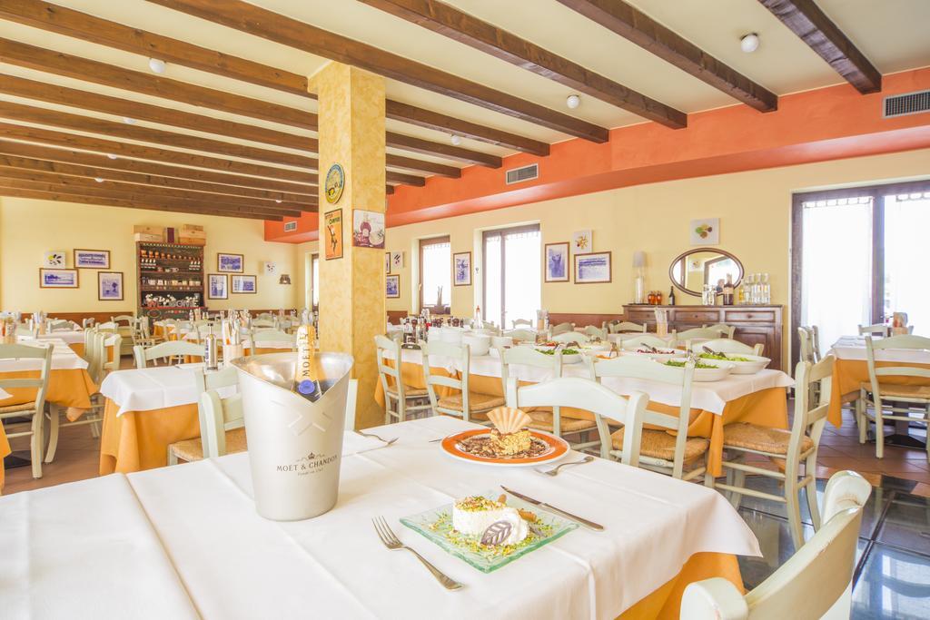 Hotel Antichi Cortili Dossobuono Εξωτερικό φωτογραφία