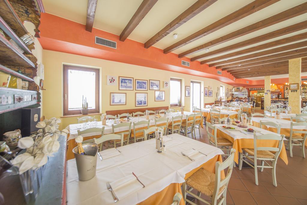 Hotel Antichi Cortili Dossobuono Εξωτερικό φωτογραφία