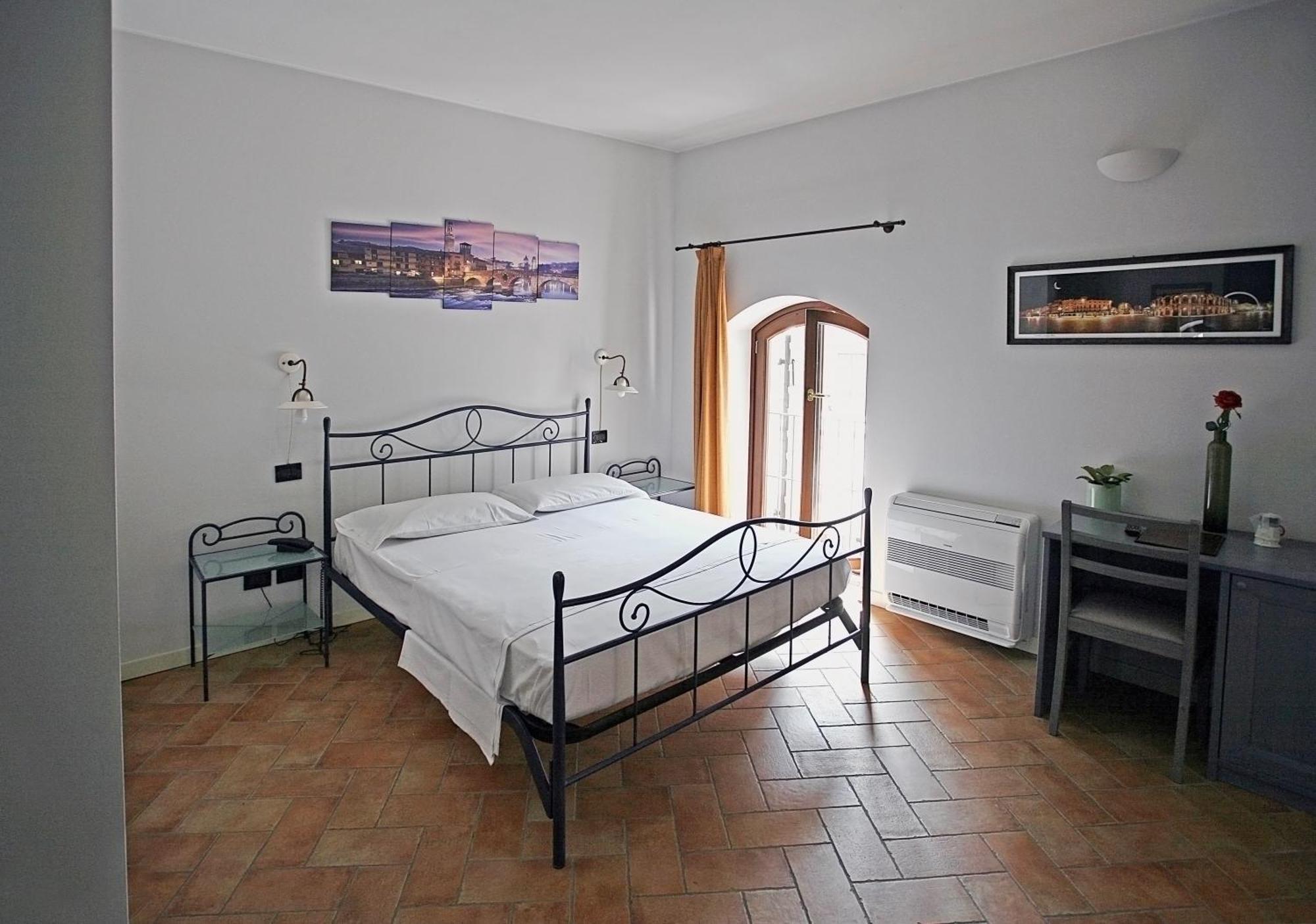 Hotel Antichi Cortili Dossobuono Εξωτερικό φωτογραφία