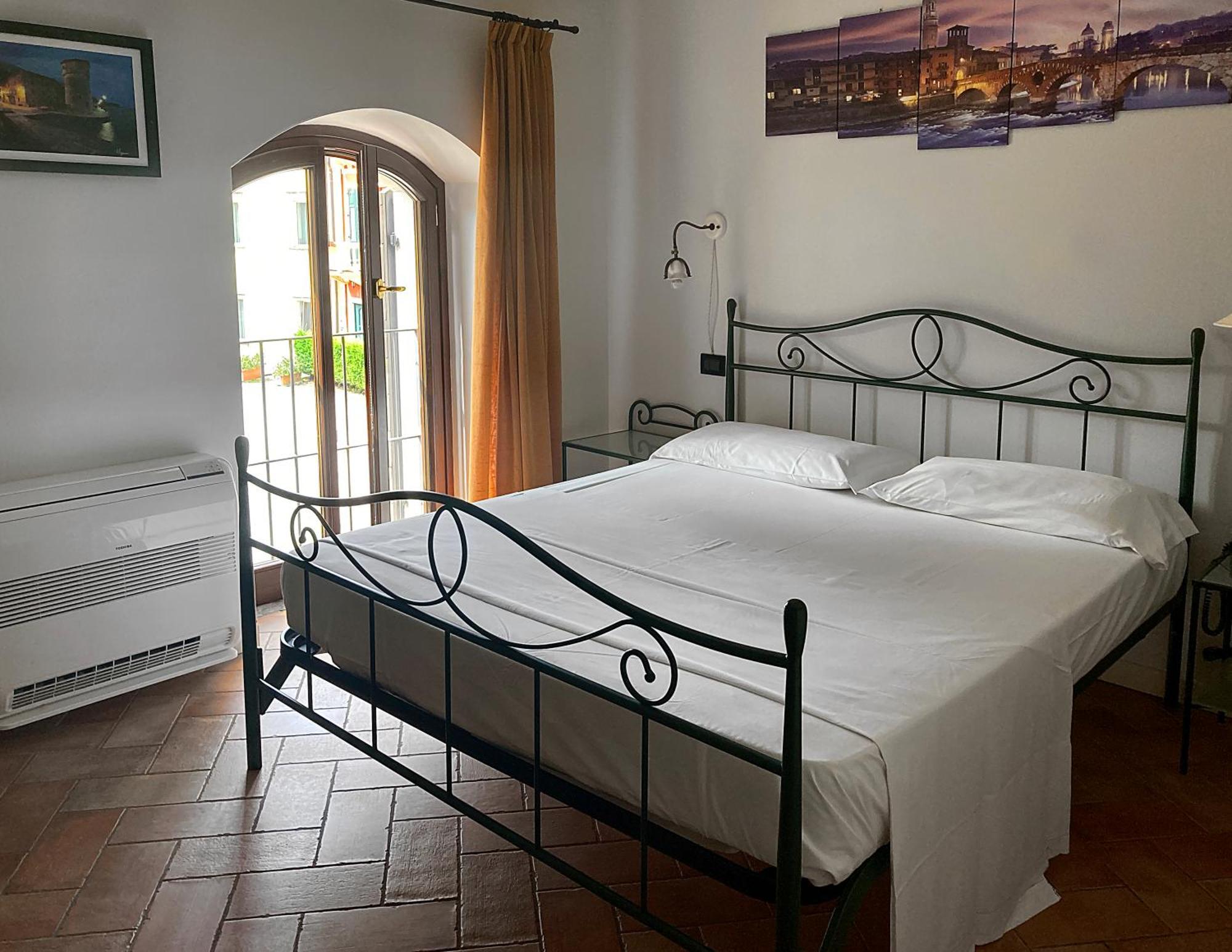 Hotel Antichi Cortili Dossobuono Εξωτερικό φωτογραφία