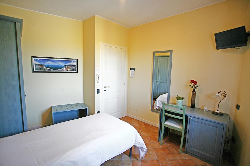 Hotel Antichi Cortili Dossobuono Εξωτερικό φωτογραφία