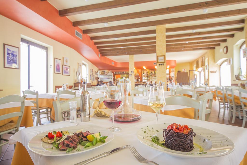 Hotel Antichi Cortili Dossobuono Εξωτερικό φωτογραφία