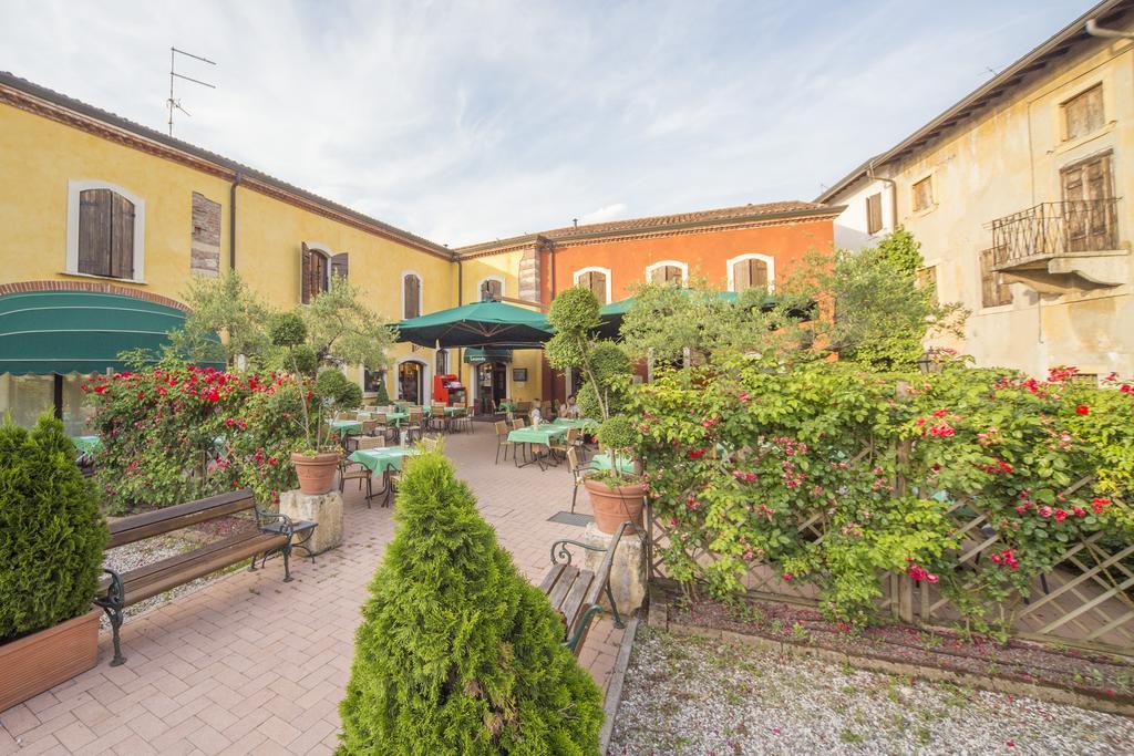 Hotel Antichi Cortili Dossobuono Εξωτερικό φωτογραφία