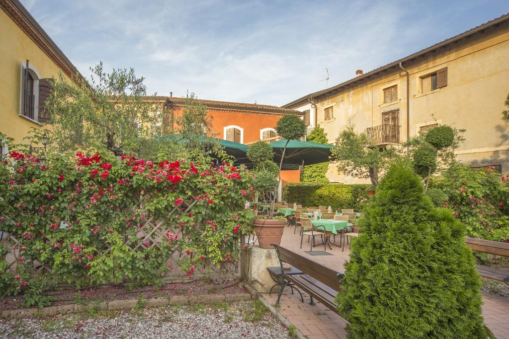 Hotel Antichi Cortili Dossobuono Εξωτερικό φωτογραφία